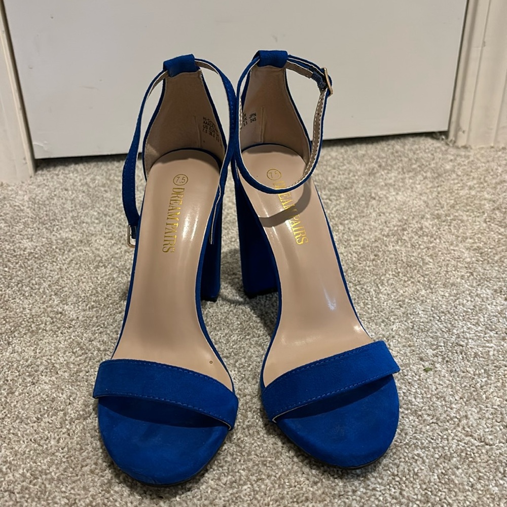 Dream Paris blue chunk heel. Women’s size 7.5.